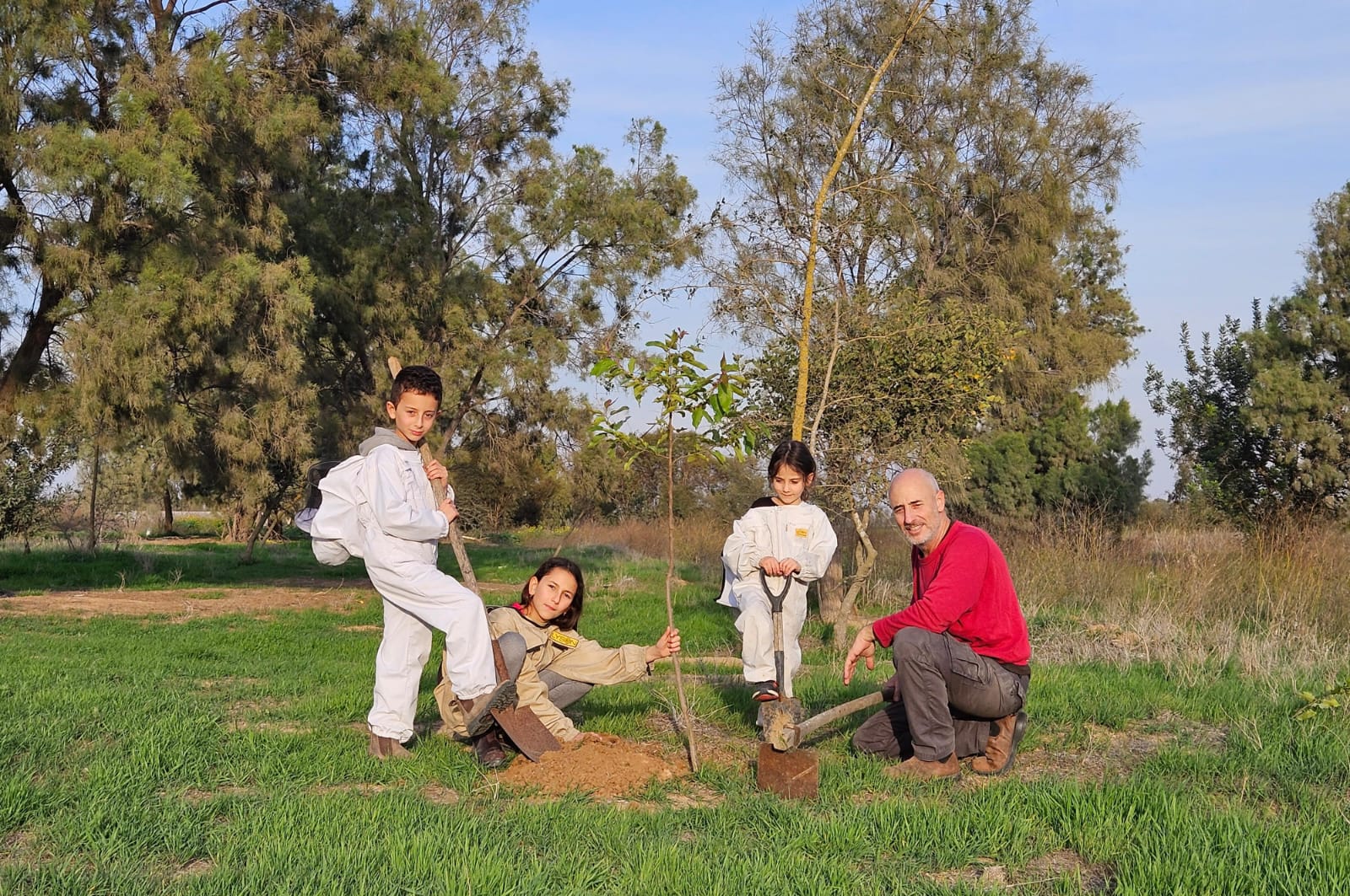 לקראת ט